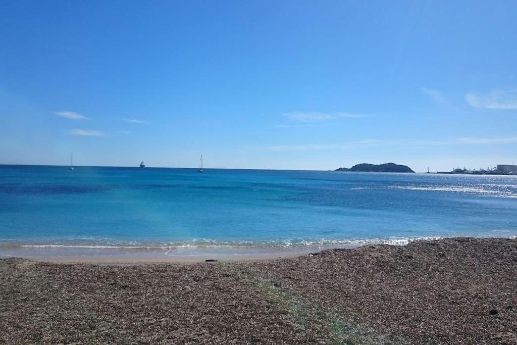 T3 Sur La Plage Vue Feerique Mer,Wifi, Parking Inclus , Clim La Ciotat Exteriér fotografie
