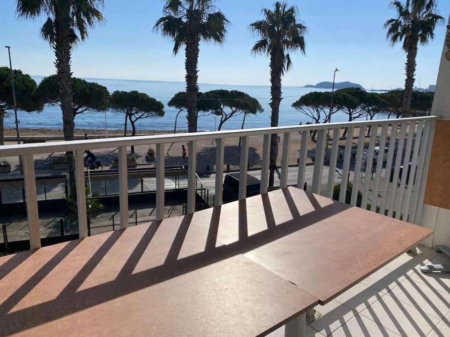 T3 Sur La Plage Vue Feerique Mer,Wifi, Parking Inclus , Clim La Ciotat Exteriér fotografie